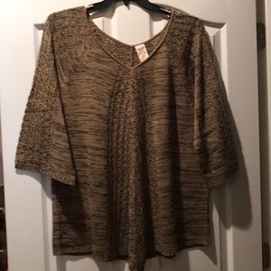 Women’s Sweater